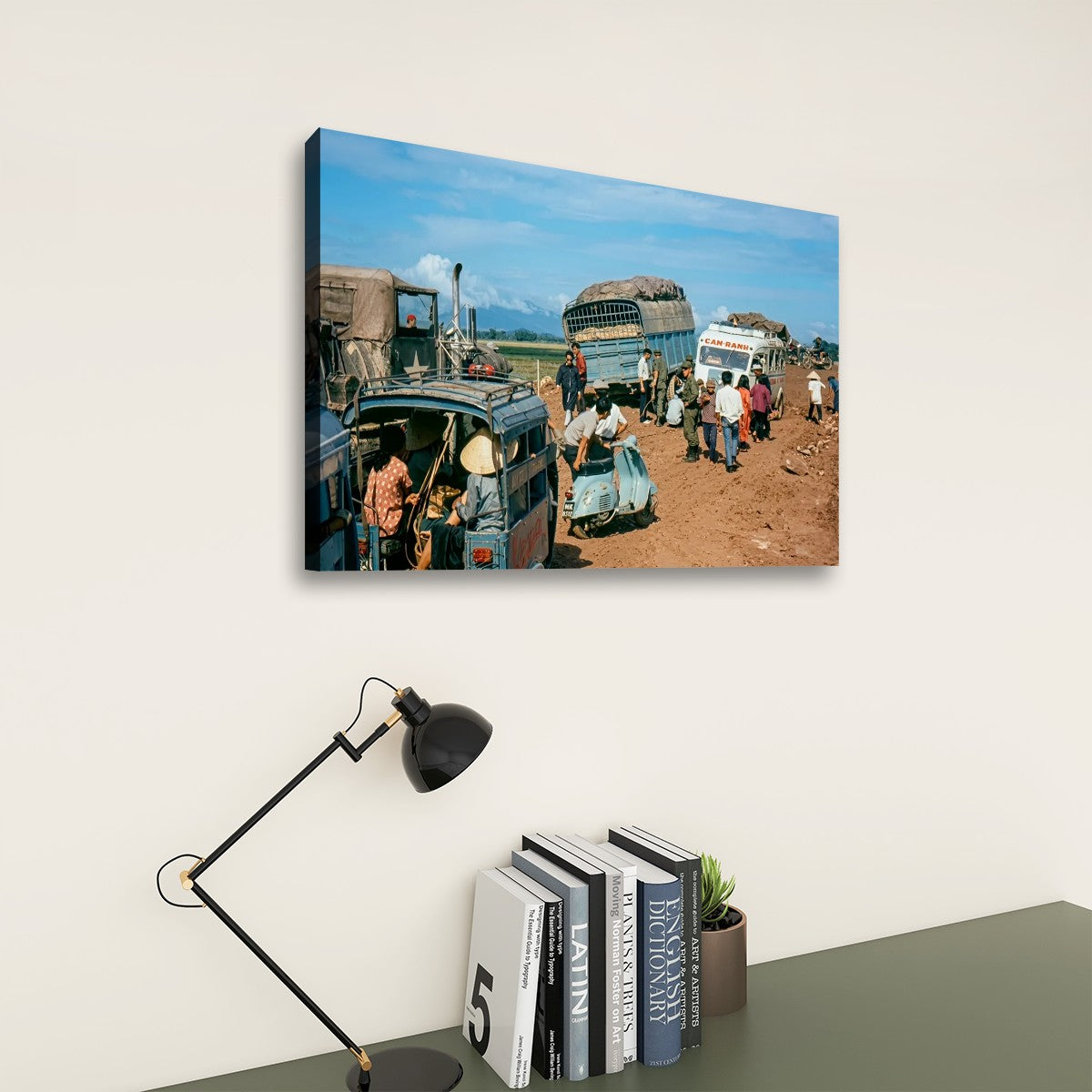 Vietnam War Canvas Wall Art – Chaos on the Road to Ben Hue | 5-Panel Level Military History Print