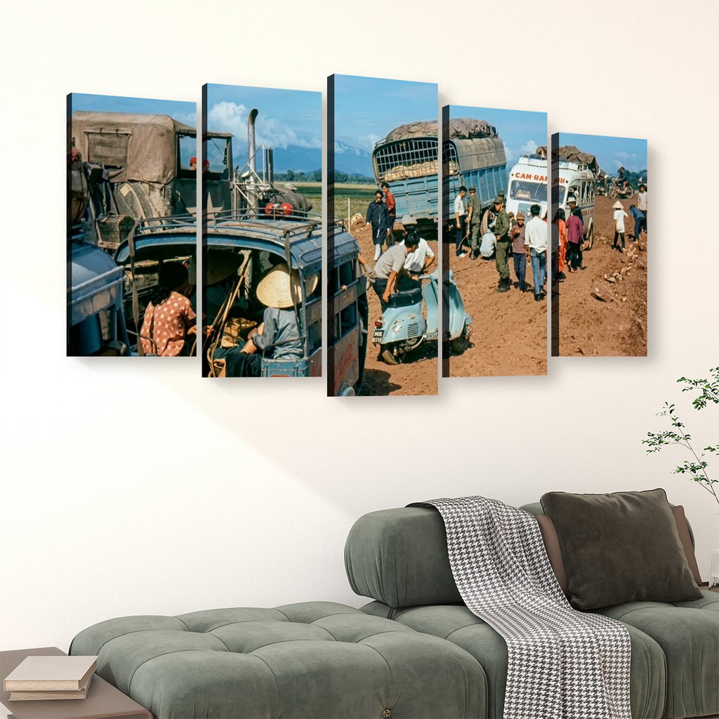 Vietnam War Canvas Wall Art – Chaos on the Road to Ben Hue | 5-Panel Level Military History Print