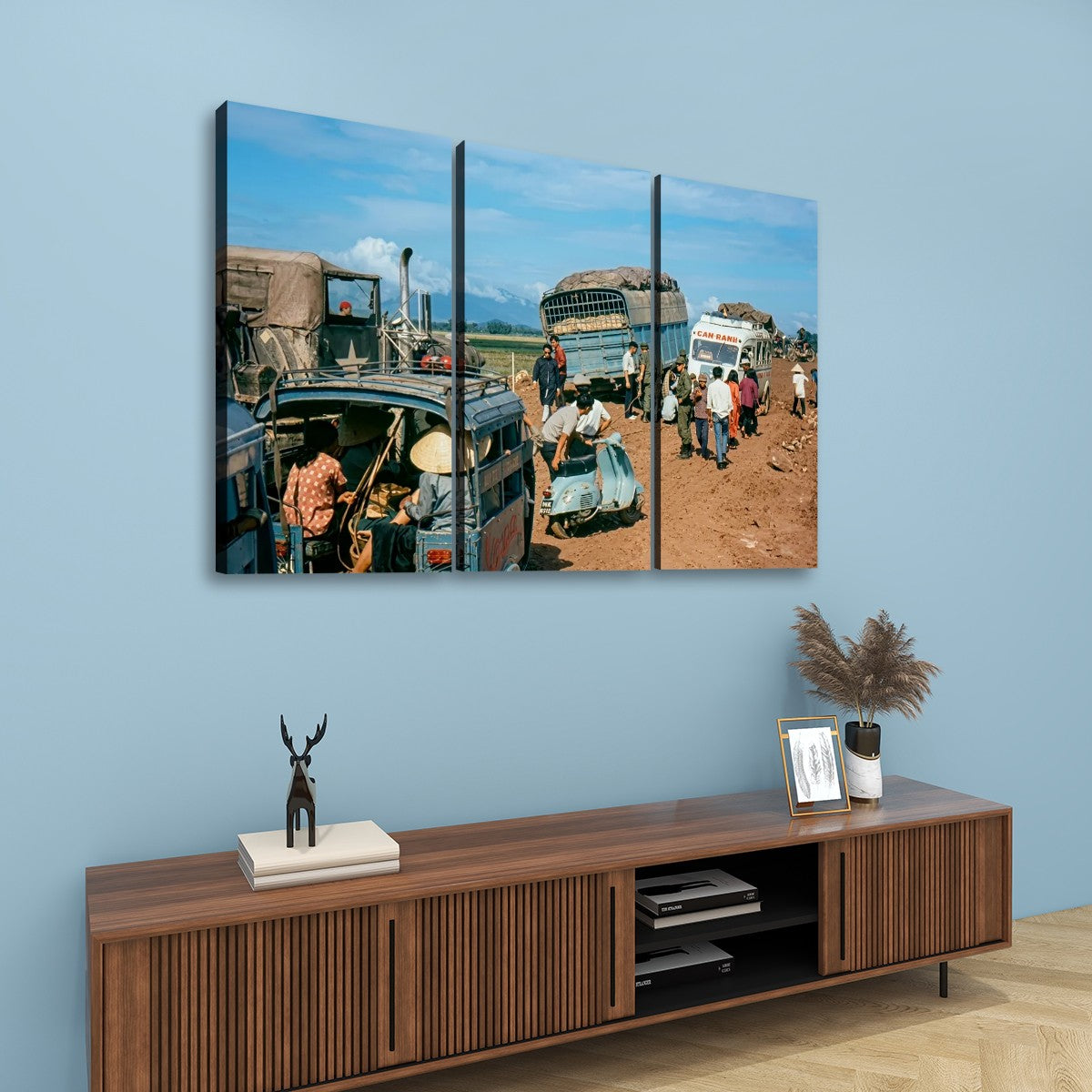 Vietnam War Canvas Wall Art – Chaos on the Road to Ben Hue | 5-Panel Level Military History Print